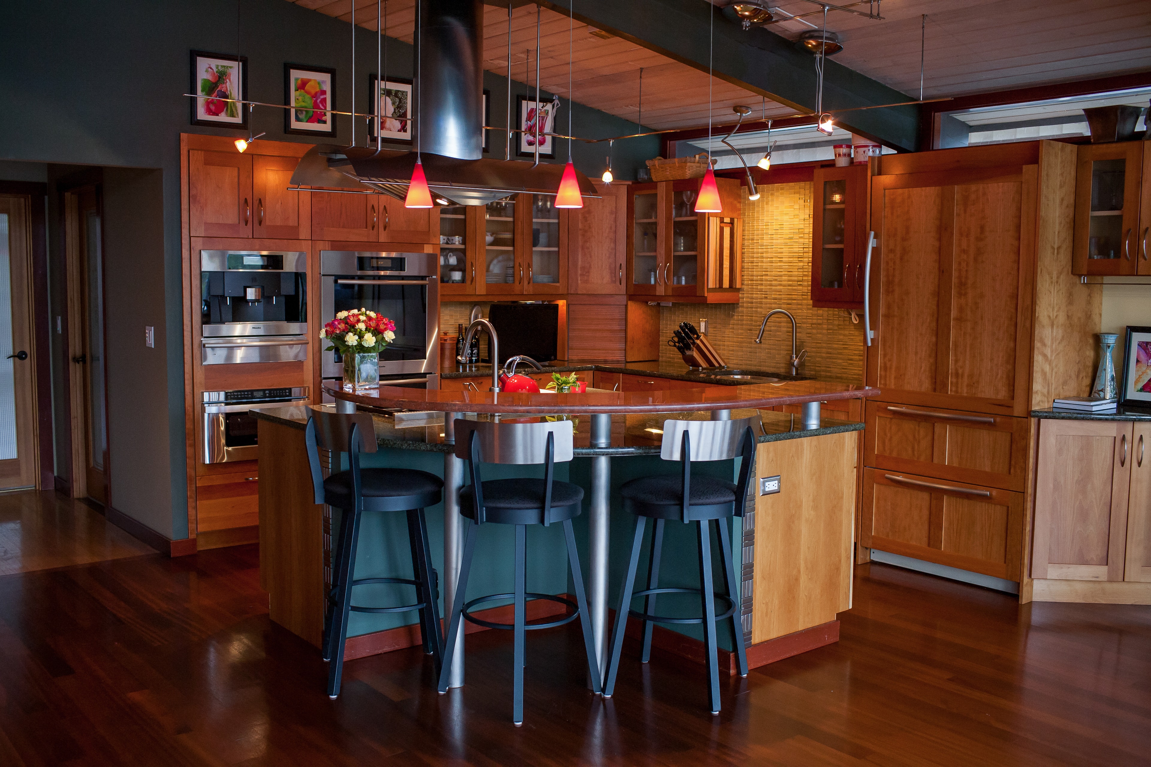 Modern Kitchen with Island Seating — Spaces photography by Spice & Ink